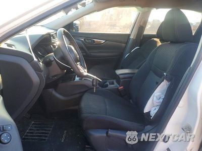 Zdjęcie 7 z 13 samochodu: 2019 NISSAN ROGUE VIN:5N1AT2MVXKC822279 - miniatura