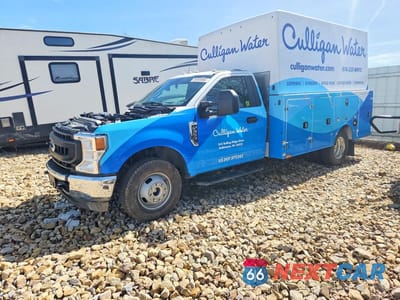2022 FORD F350 SUPER DUTY 1FDRF3G66NED09785 - główne zdjęcie licytacji z USA - miniatura