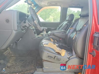 Zdjęcie 7 z 13 samochodu: 2003 GMC NEW SIERRA K1500 VIN:1GTEK19T23Z208495 - miniatura