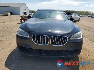 Piąte zdjęcie samochodu w środku: 2014 BMW 750 VIN:WBAYB6C55ED224398 - miniatura