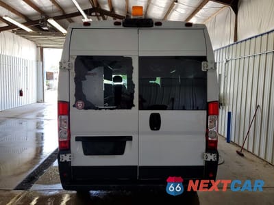 Zdjęcie 6 z 13 samochodu: 2017 RAM PROMASTER 2500 2500 HIGH VIN:3C6TRVCGXHE510603 - miniatura