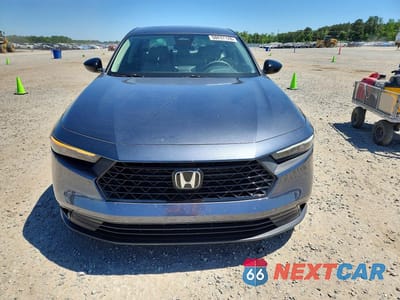 Piąte zdjęcie samochodu w środku: 2025 HONDA ACCORD SE VIN:1HGCY1F48SA044168 - miniatura
