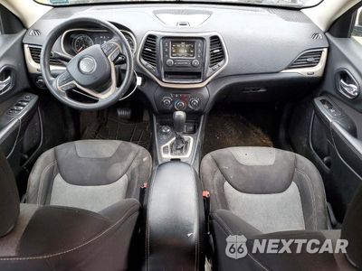 Zdjęcie 8 z 13 samochodu: 2014 JEEP CHEROKEE SPORT VIN:1C4PJMAB8EW140269 - miniatura