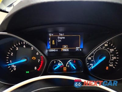 Zdjęcie 9 z 13 samochodu: 2017 FORD ESCAPE TITANIUM VIN:1FMCU9J9XHUC57797 - miniatura