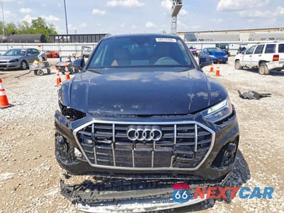 Piąte zdjęcie samochodu w środku: 2021 AUDI Q5 PREMIUM PLUS VIN:WA1BAAFY6M2073581 - miniatura