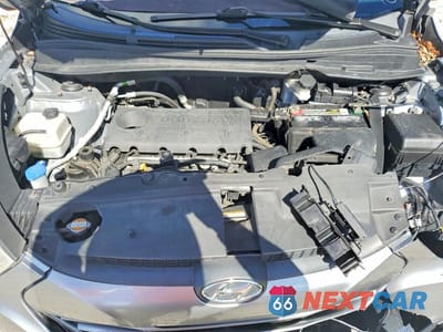 Zdjęcie 12 z 13 samochodu: 2012 HYUNDAI TUCSON GLS VIN:KM8JU3AC6CU324419 - miniatura