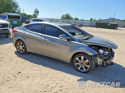 Czwarte zdjęcie samochodu z boku: 2013 HYUNDAI ELANTRA LIMITED VIN:KMHDH4AE1DU776403 - miniatura