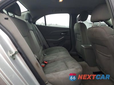 Zdjęcie 10 z 13 samochodu: 2015 CHEVROLET MALIBU LS VIN:1G11B5SL2FU107788 - miniatura