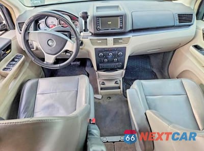 Zdjęcie 8 z 12 samochodu: 2010 VOLKSWAGEN ROUTAN SE VIN:2V4RW3D15AR262913 - miniatura