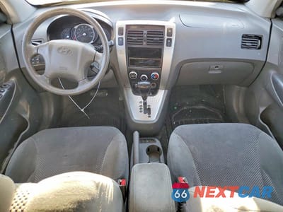 Zdjęcie 8 z 13 samochodu: 2006 HYUNDAI TUCSON GLS VIN:KM8JN72D96U258982 - miniatura