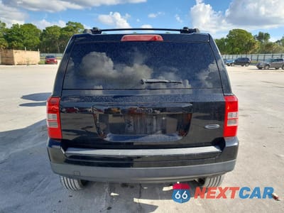 Zdjęcie 6 z 14 samochodu: 2014 JEEP PATRIOT SPORT VIN:1C4NJPBA3ED703755 - miniatura