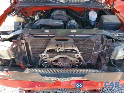 Zdjęcie 11 z 12 samochodu: 2005 CHEVROLET SILVERADO SS VIN:2GCEK19N351362520 - miniatura