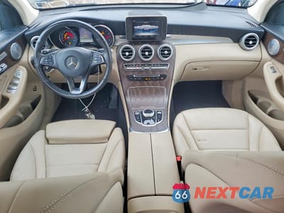 Zdjęcie 8 z 13 samochodu: 2019 MERCEDES-BENZ GLC 300 4MATIC VIN:WDC0G4KB6KF659485 - miniatura