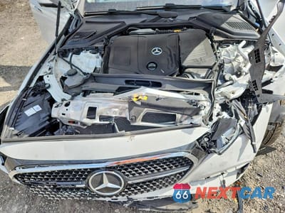 Zdjęcie 11 z 12 samochodu: 2025 MERCEDES-BENZ E 350 VIN:W1KLF4GB9SA128279 - miniatura