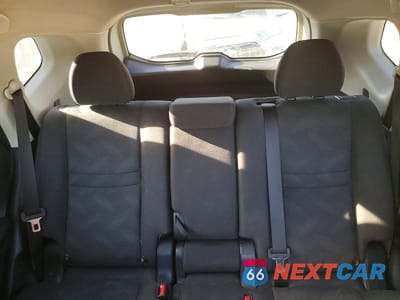 Zdjęcie 10 z 13 samochodu: 2016 NISSAN ROGUE S VIN:KNMAT2MT3GP693983 - miniatura