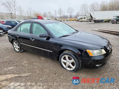 Czwarte zdjęcie samochodu z boku: 2008 HYUNDAI SONATA SE VIN:5NPEU46C18H353476 - miniatura