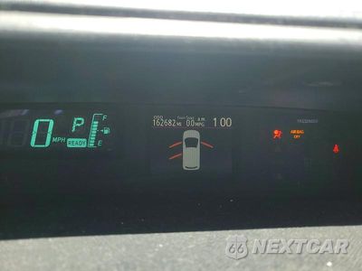 Zdjęcie 9 z 12 samochodu: 2013 TOYOTA PRIUS C VIN:JTDKDTB30D1529759 - miniatura