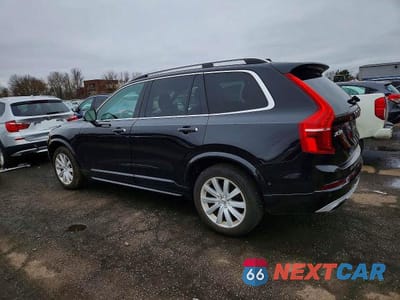 Trzecie zdjęcie samochodu z tyłu: 2016 VOLVO XC90 T6 VIN:YV4A22PK0G1012877 - miniatura