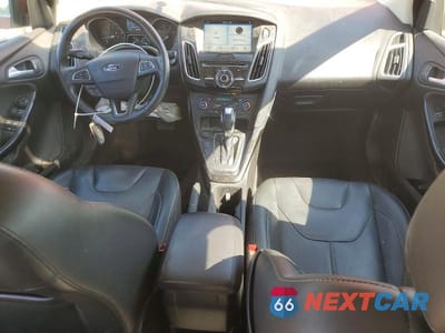 Zdjęcie 8 z 12 samochodu: 2018 FORD FOCUS TITANIUM VIN:1FADP3J2XJL277064 - miniatura