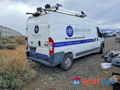 Trzecie zdjęcie samochodu z tyłu: 2021 RAM PROMASTER 2500 UTILITY / SERVICE VAN VIN:3C6LRVDG1ME555535 - miniatura