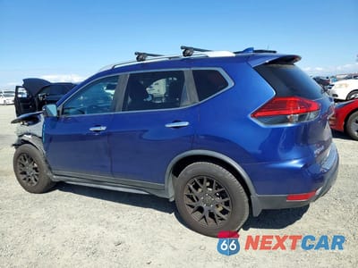 Drugie zdjęcie samochodu z przodu: 2017 NISSAN ROGUE SV VIN:JN8AT2MT2HW145985 - miniatura