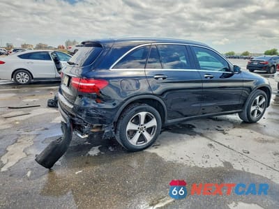 Trzecie zdjęcie samochodu z tyłu: 2019 MERCEDES-BENZ GLC 300 VIN:WDC0G4JB6KV134319 - miniatura