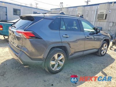 Trzecie zdjęcie samochodu z tyłu: 2020 TOYOTA RAV4 HYBRID LIMITED VIN:2T3DWRFVXLW057748 - miniatura