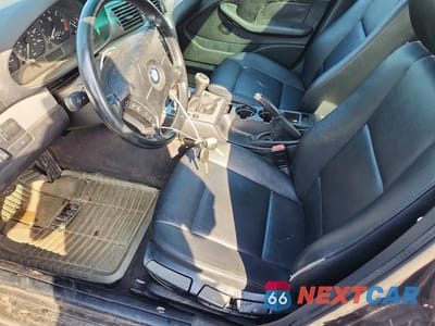 Zdjęcie 7 z 12 samochodu: 2002 BMW 325 I VIN:WBAEV334X2KL55592 - miniatura