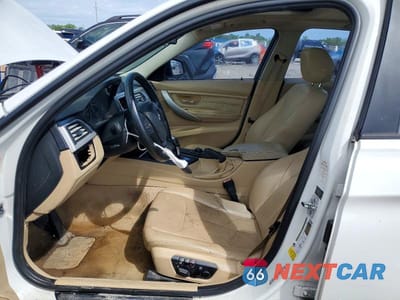 Zdjęcie 7 z 12 samochodu: 2012 BMW 328 I VIN:WBA3A5G52CNP16279 - miniatura
