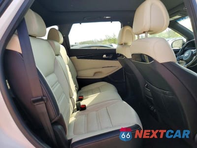 Zdjęcie 11 z 14 samochodu: 2016 KIA SORENTO SX LIMITED V6 VIN:5XYPKDA50GG137826 - miniatura