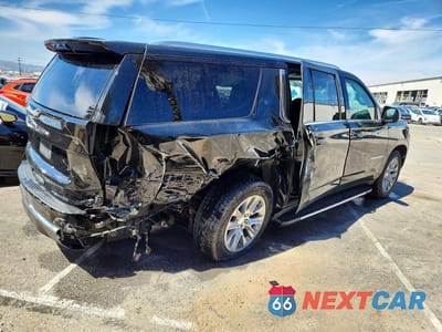 Trzecie zdjęcie samochodu z tyłu: 2025 CHEVROLET SUBURBAN K1500 PREMIER VIN:1GNS6FRDXSR275851 - miniatura