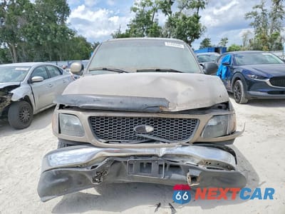 Piąte zdjęcie samochodu w środku: 2001 FORD F150 VIN:1FTRX17L01NA35781 - miniatura