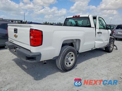 Trzecie zdjęcie samochodu z tyłu: 2018 CHEV SILVERADO VIN:1GCNCNEH0JZ189089 - miniatura