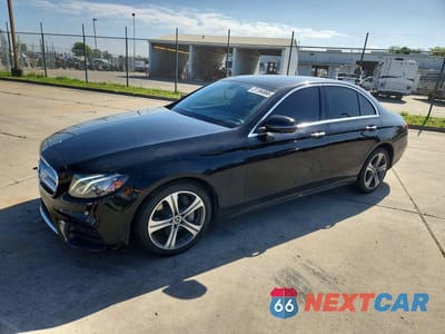 2020 MERCEDES-BENZ E 350 WDDZF8DB7LA733506 - główne zdjęcie licytacji z USA - miniatura