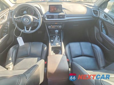 Zdjęcie 8 z 12 samochodu: 2017 MAZDA 3 TOURING VIN:3MZBN1L77HM140836 - miniatura
