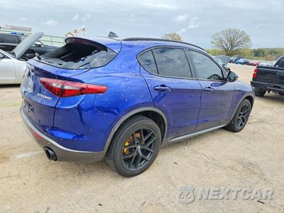 Trzecie zdjęcie samochodu z tyłu: 2022 ALFA ROMEO STELVIO TI VIN:ZASPAKBN1N7D39274 - miniatura
