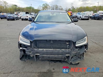 Piąte zdjęcie samochodu w środku: 2018 AUDI A8 L QUATTRO VIN:WAU44AFD1JN000421 - miniatura