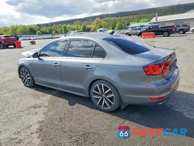 Drugie zdjęcie samochodu z przodu: 2012 VOLKSWAGEN JETTA GLI VIN:3VW567AJ2CM407644 - miniatura