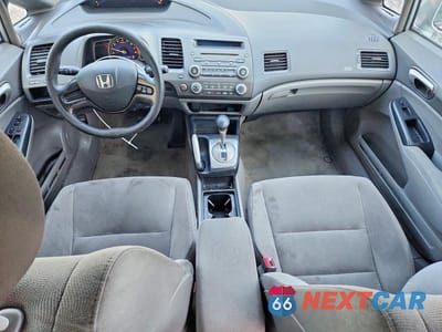 Zdjęcie 8 z 12 samochodu: 2007 HONDA CIVIC LX VIN:1HGFA16597L037123 - miniatura