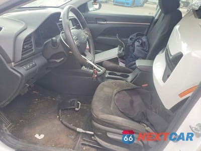 Zdjęcie 7 z 12 samochodu: 2019 HYUNDAI ELANTRA SEL VIN:5NPD84LF3KH436641 - miniatura