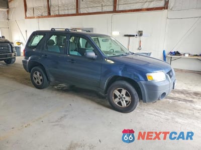 Czwarte zdjęcie samochodu z boku: 2005 FORD ESCAPE XLS VIN:1FMYU02Z95KB12242 - miniatura