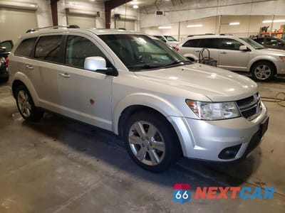Czwarte zdjęcie samochodu z boku: 2012 DODGE JOURNEY CREW VIN:3C4PDDDG4CT174467 - miniatura