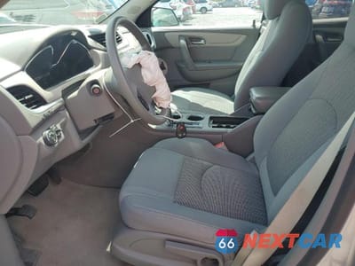 Zdjęcie 7 z 12 samochodu: 2017 CHEVROLET TRAVERSE LS VIN:1GNKRFED0HJ276382 - miniatura