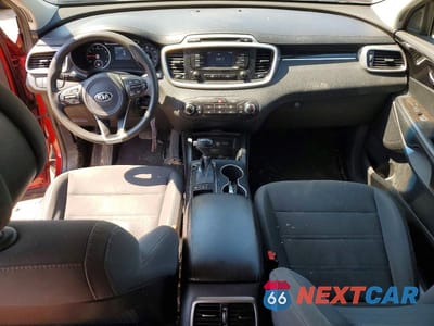 Zdjęcie 8 z 12 samochodu: 2017 KIA SORENTO LX V6 VIN:5XYPGDA56HG210569 - miniatura