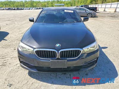 Piąte zdjęcie samochodu w środku: 2019 BMW 530 XI VIN:WBAJA7C55KG912146 - miniatura