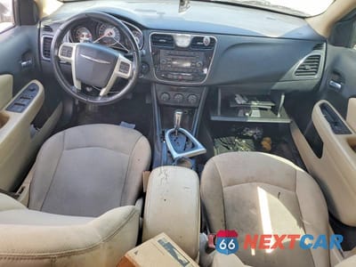 Zdjęcie 8 z 12 samochodu: 2013 CHRYSLER 200 TOURING VIN:1C3CCBBB7DN765850 - miniatura