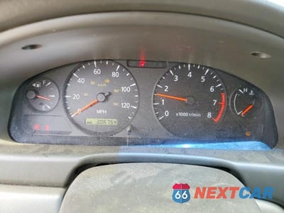 Zdjęcie 9 z 12 samochodu: 2004 NISSAN SENTRA VIN:3N1CB51D44L471666 - miniatura
