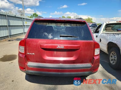 Zdjęcie 6 z 13 samochodu: 2012 JEEP COMPASS SPORT VIN:1C4NJDBB0CD537960 - miniatura