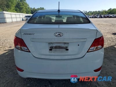 Zdjęcie 6 z 12 samochodu: 2017 HYUNDAI ACCENT SE VIN:KMHCT4AE8HU319605 - miniatura