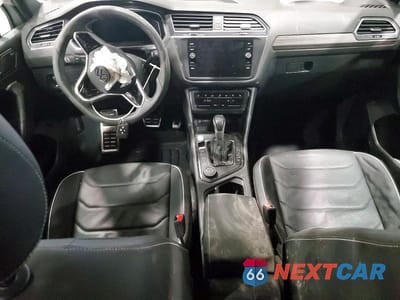 Zdjęcie 8 z 14 samochodu: 2024 VOLKSWAGEN TIGUAN SEL R-LINE BLACK VIN:3VV4B7AX9RM124537 - miniatura